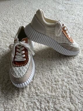J Slides Cream and Brown Platform Lace-Up Sneakers